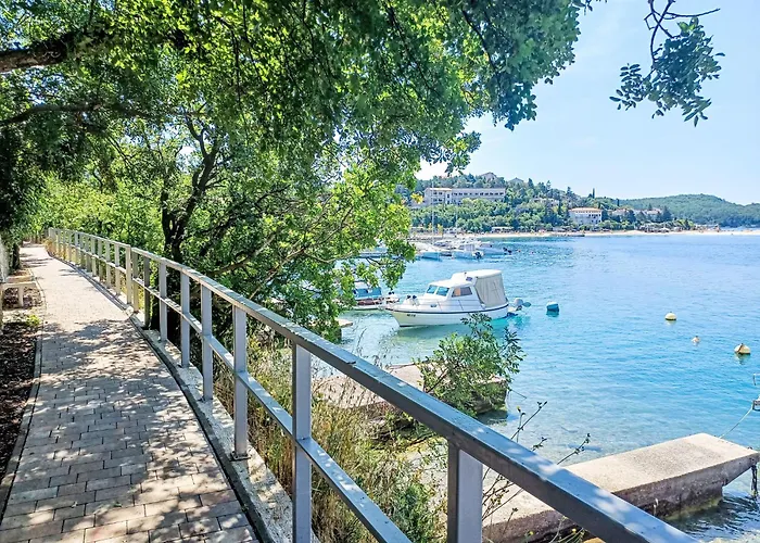 Vlasta-2 By Interhome Apartman *