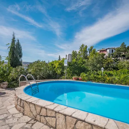 Vlasta-2 By Interhome Апартаменты Ядраново