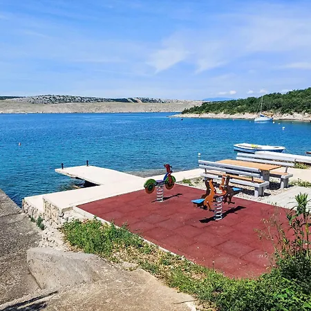 Appartamento Vlasta-2 By Interhome