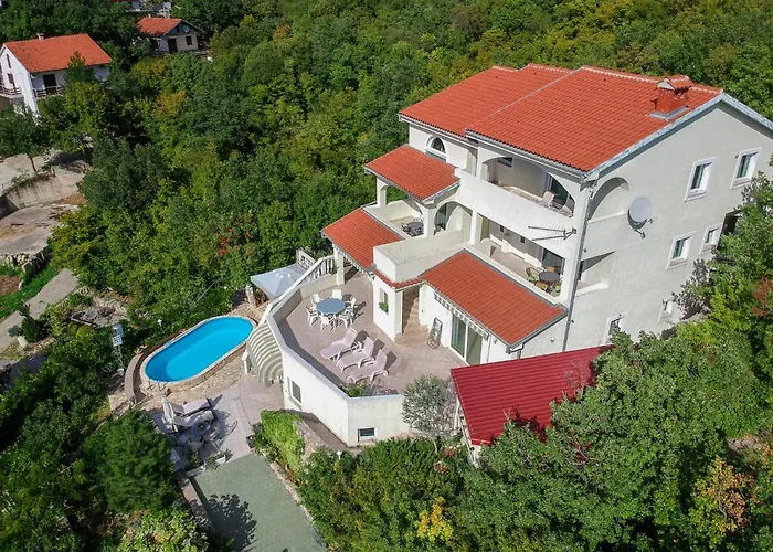 Apartmán Vlasta-2 By Interhome *