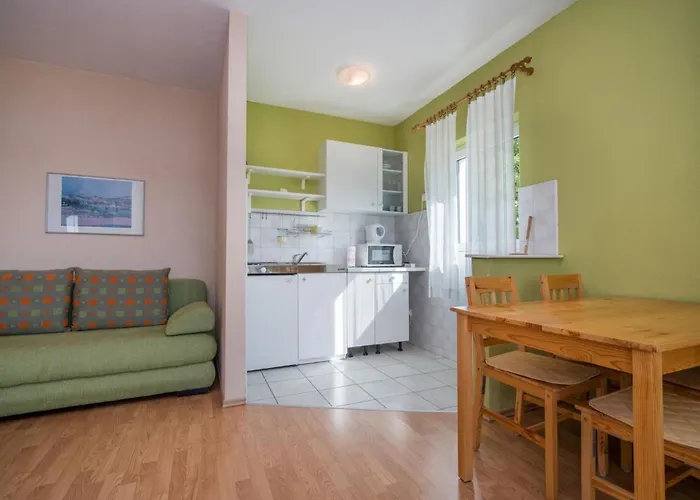 Vlasta-2 By Interhome Apartmán *