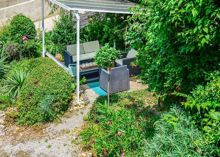 Vlasta-2 By Interhome *